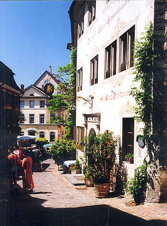 Meersburg, Oberstadt: Gasthof Bären, vom Obertor aus gesehen
