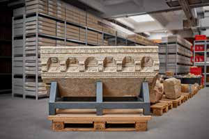 Konsolengesims vom Bühnentheater Mainz