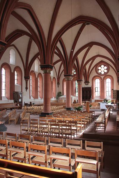 Kloster Sch&ouml;nau: Innenraum des ehemaligen Herrenrefektoriums (ev. Stadtkirche)