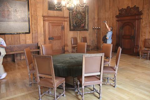 Sitzungsraum des "Sicherheitsrats" am Reichstag des Alten Reiches: Das Kurfürstenkolleg