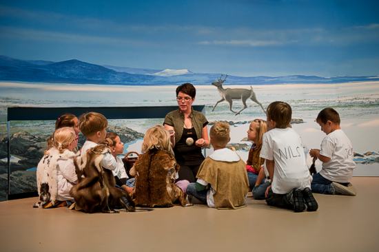 Spannende Eiszeitgeschichten im Jungen Museum Stuttgart. © Landesmuseum Württemberg, Stuttgart; Foto: H. Zwietasch