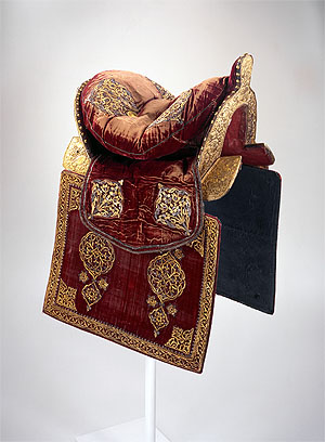 Prunksattel. Osmanisch oder ungarisch-siebenbürgisch (?), 2. Hälfte 17. Jh., Badisches Landesmuseum © Badisches Landesmuseum, Foto: Th. Goldschmidt