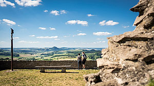 Premiumwandern im Hegau, Aussichtspunkt am Hohentwiel. Foto: REGIO Konstanz-Bodensee-Hegau e.V.