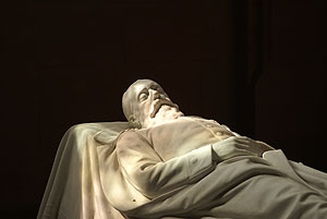 Großherzogliche Grabkapelle Karlsruhe, Grabmal des Großherzogs Friedrich I. Foto: kulturer.be