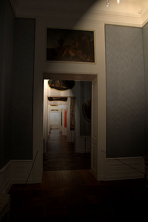 Schloss Bruchsal, Enfilade der Bel Etage im Zwielicht. Foto: kulturer.be