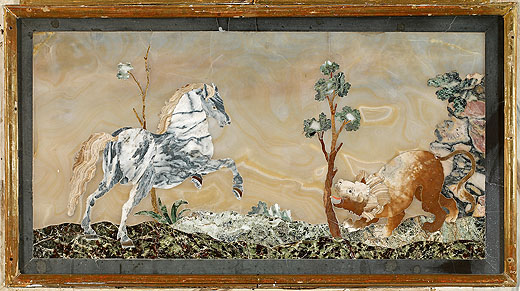 Pferd und Löwe. Pietra-Dura-Tafel in Schloss Favorite. Foto: Arnim Weischer /ssg