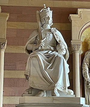 Standbild Rudolphs von Habsburg von Franz Xaver Schwanthaler in der Vorhalle des Speyerer Doms. Bildnachweis: Historisches Museum der Pfalz Speyer/Domkapitel Speyer/ Foto: Hans-Georg Merkel