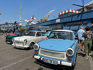 Trabi-Parade im Technik-Mueum Sinsheim. Foto: Museum