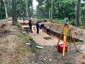 Die archäologischen Grabungen am Kapellenberg bei Hofheim am Taunus ermöglichen Einblicke in Leben und Siedlungsstrukturen der Jungsteinzeit.