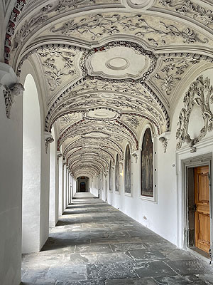Bernhardusgang in der Prälatur des Klosters Salem