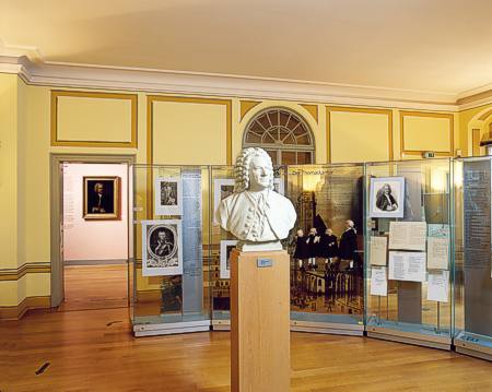 Das Museum ist Teil des Bach-Archivs und widmet sich dem Leben und Wirken Johann Sebastian Bachs in Leipzig. Neben kostbaren Handschriften, Grafiken und Notendrucken zeigt die Dauerausstellung historische Instrumente und M�bel aus dem 18. Jh.
